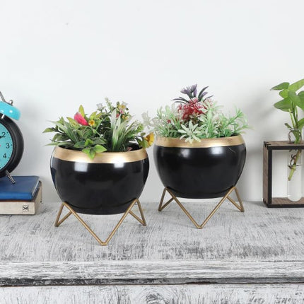 Metal Planters (Set of 2)