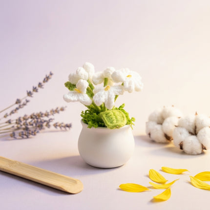 Crochet Mini Flower Pot - White