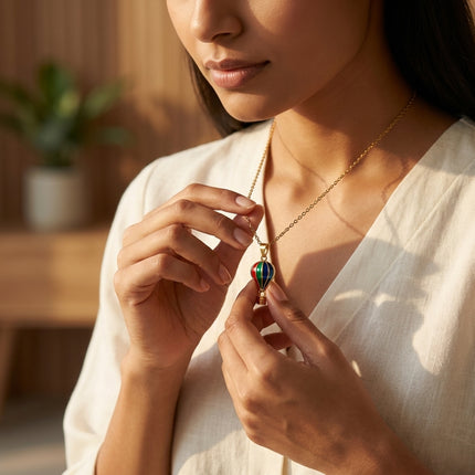 Lumi Balloon Necklace
