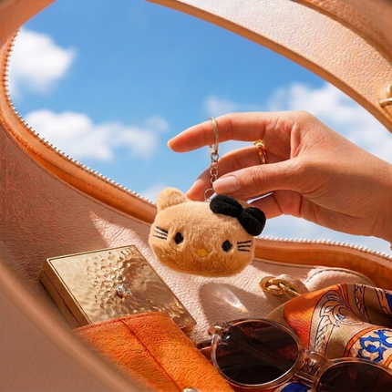 Kitty in Caramel Bag Charm